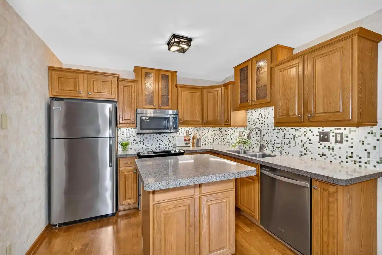 104-grand-cyn-dr-104-madison-wi-53705/hzid_2a91dee4