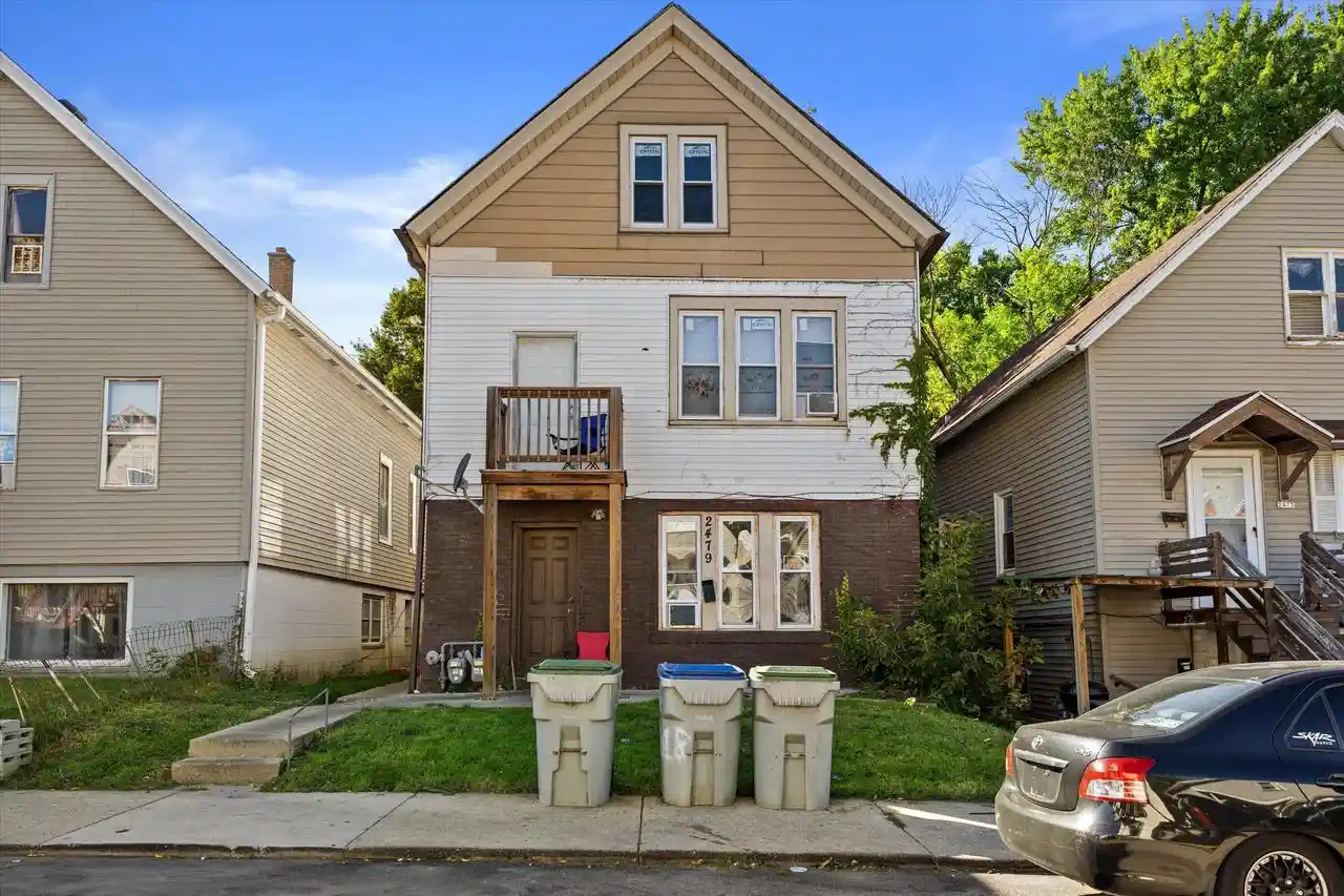 2479-s-5th-place-milwaukee-wi-53207/hzid_ff3a05ad