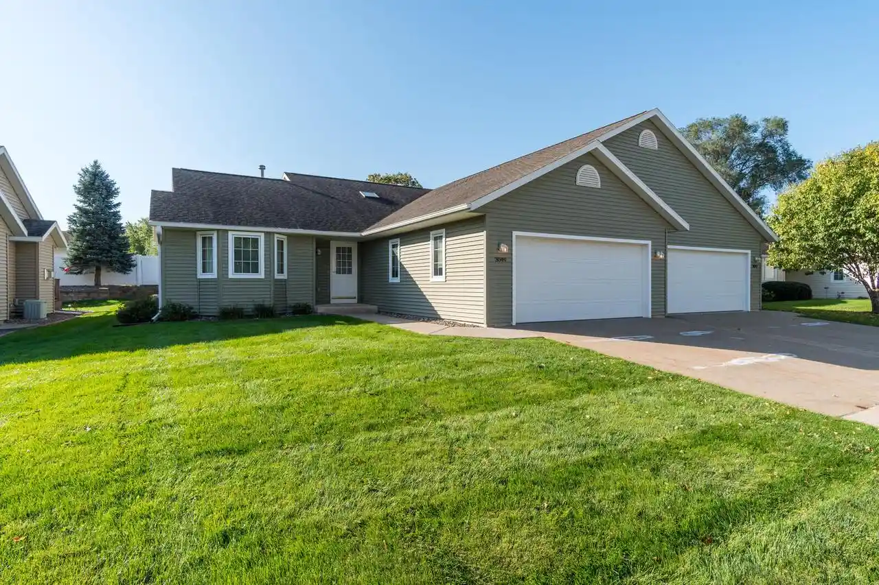 3049-lakota-pl-la-crosse-wi-54601/hzid_eb4f6901