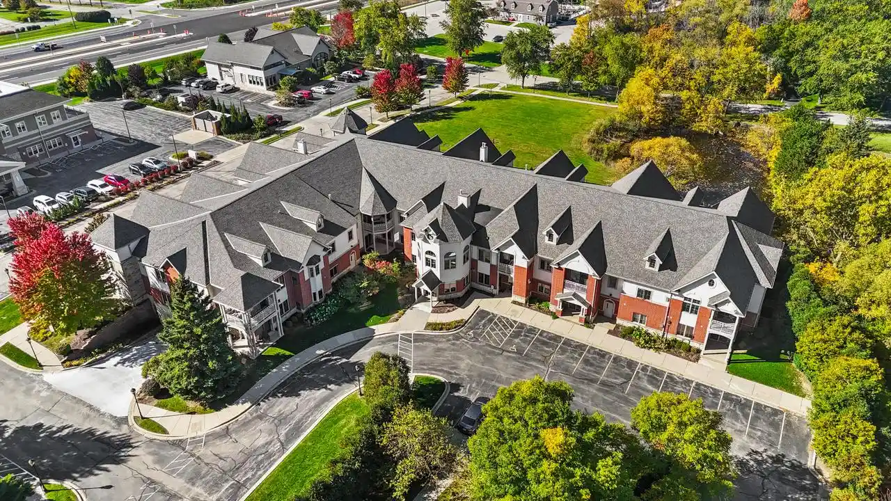 17490-crest-hl-dr-10-brookfield-wi-53045/hzid_84492e18