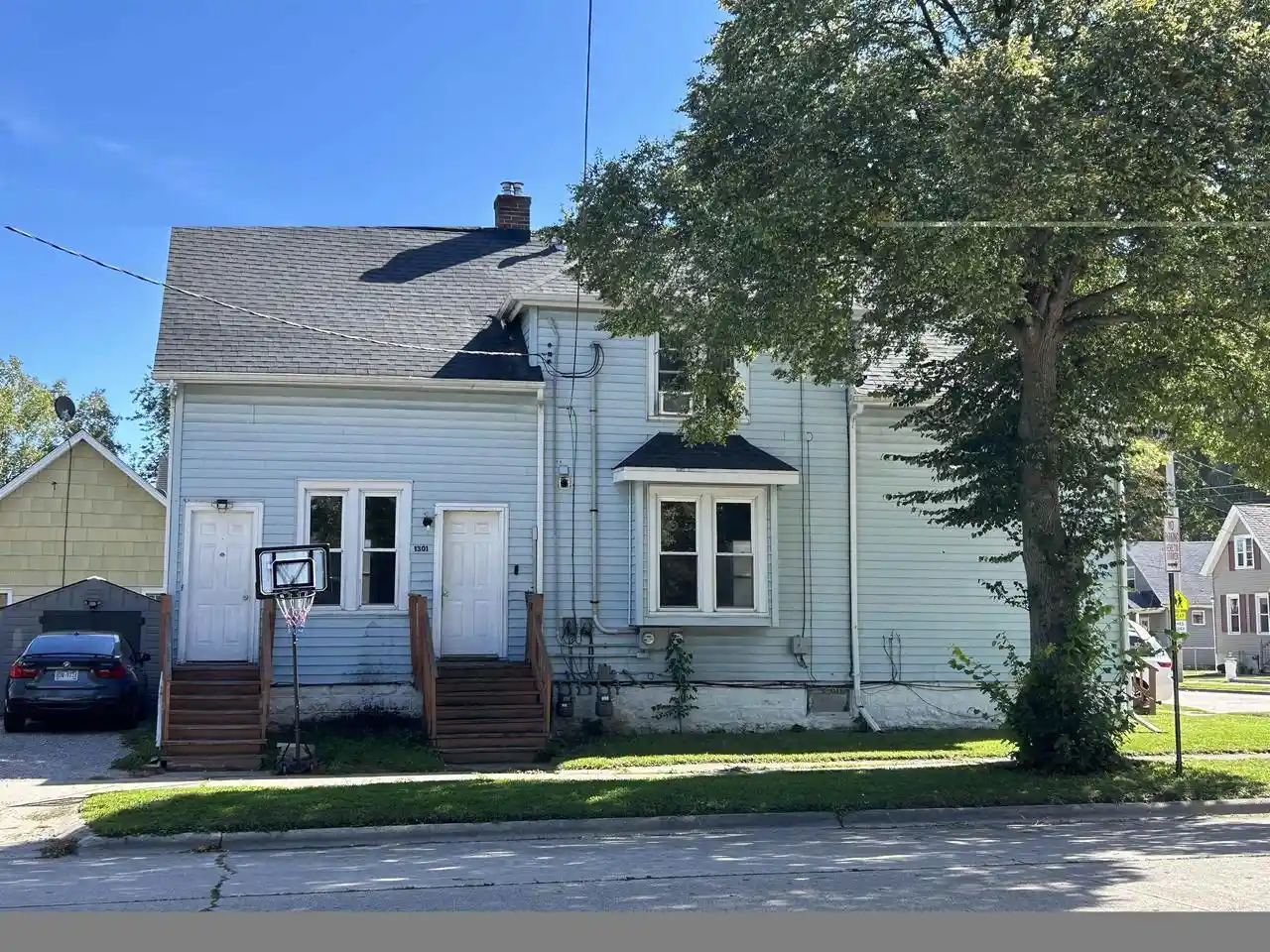 1301-crooks-st-green-bay-wi-54301/hzid_479ffbfc