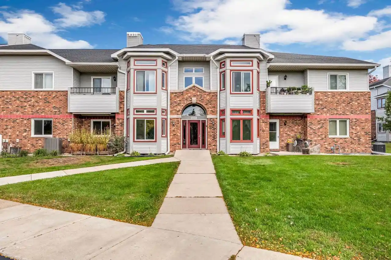 2127-luann-ln-6-madison-wi-53713/hzid_5fdce7d2