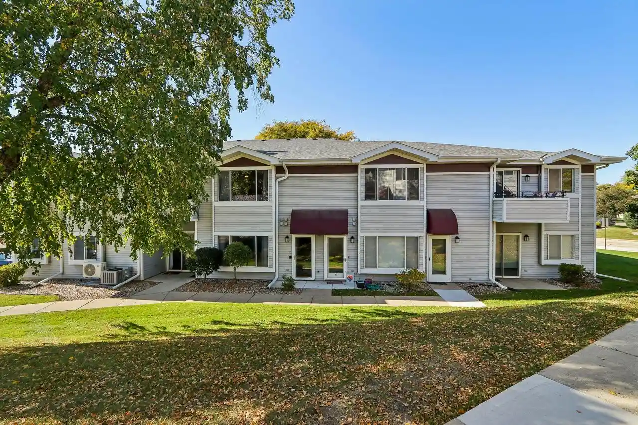 1101-s-sunnyslope-dr-9l-mount-pleasant-wi-53406/hzid_970f5502