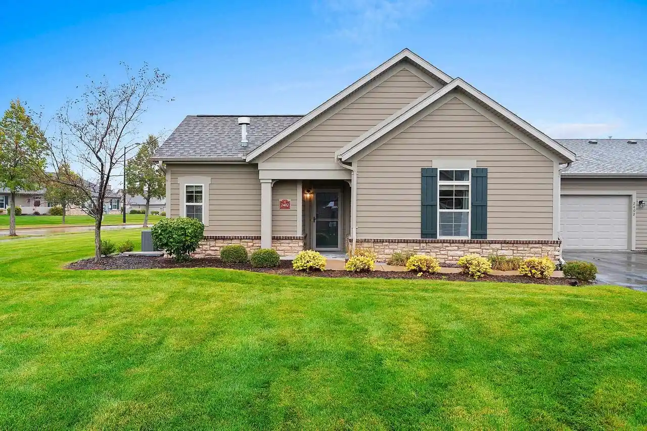 2402-e-sienna-way-107-appleton-wi-54913/hzid_93158400