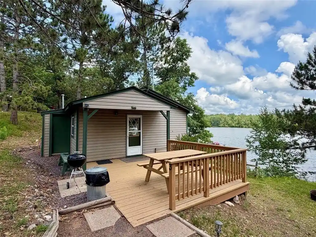 6833-view-point-lodge-rd-gordon-wi-54838/hzid_d906f102