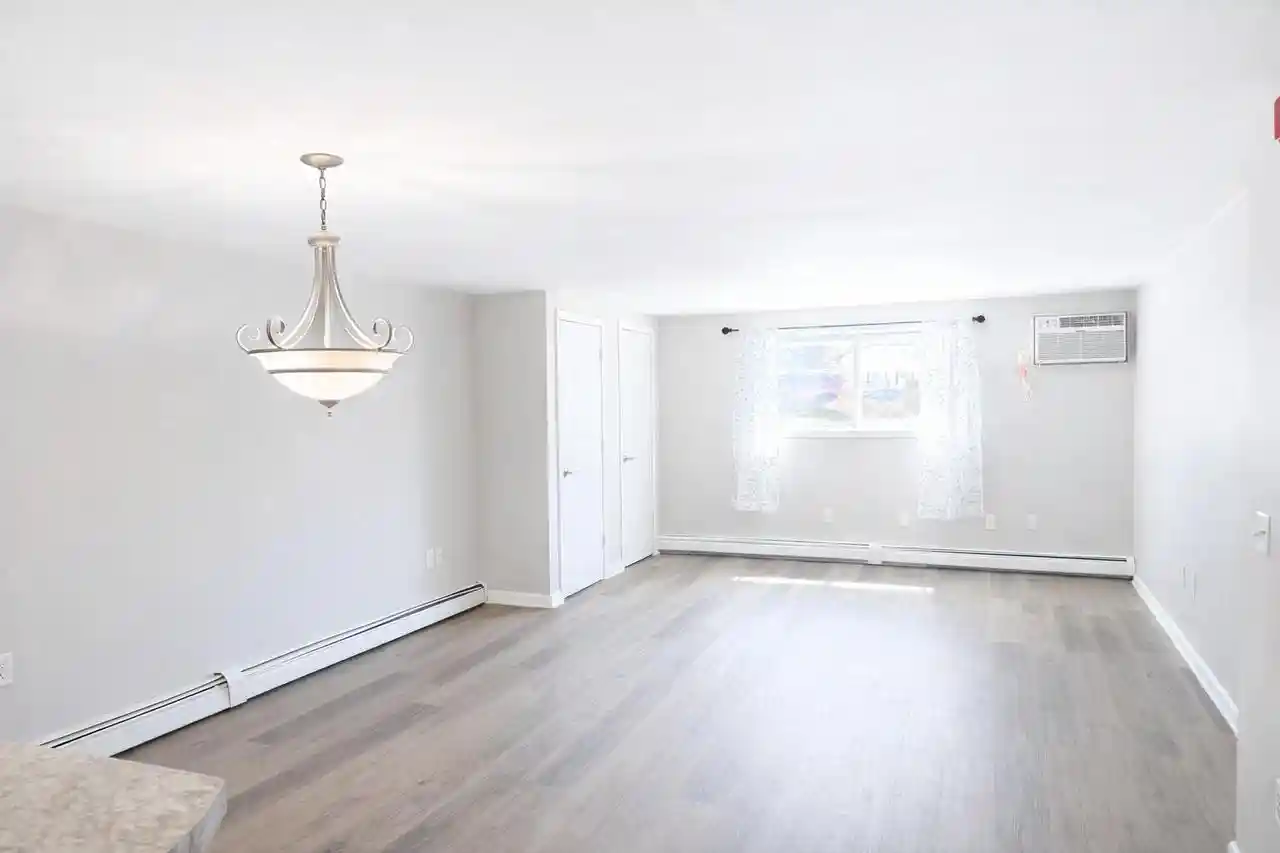 7401-century-pl-13-middleton-wi-53562/hzid_2b2e2e79