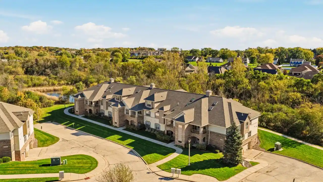 2987-w-drexel-ave-322-franklin-wi-53132/hzid_320f4fb3