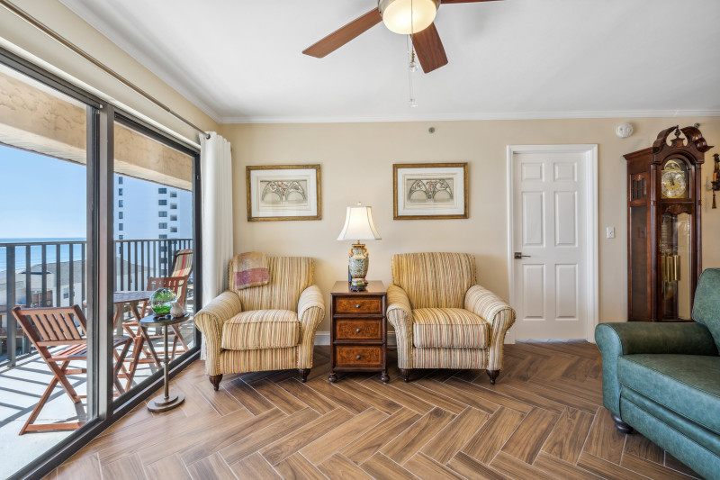 Photo 2 of House For Sale at 1518 Lake Park Blvd S 5D, Carolina Beach, NC 28428 | MLS# 100438536 | Listing updated on 2024-04-13