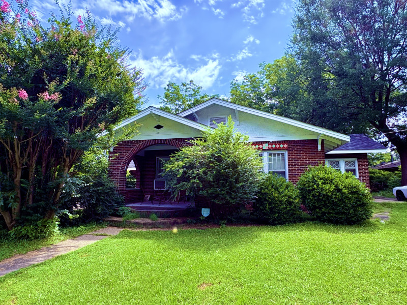 Homes for sale in Trenton, TN | 711 S Lexington St, Trenton, TN 38382 | MLS# 2940498