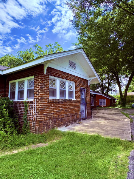 Homes for sale in Trenton, TN | 711 S Lexington St, Trenton, TN 38382 | MLS# 2940498