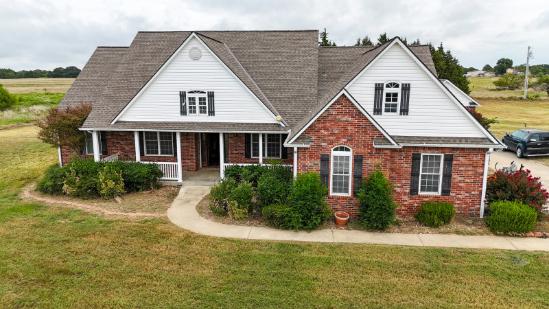 Homes for sale in Holdenville, OK | 7214 E 132nd Rd, Holdenville, OK 74848 | MLS# 2536510