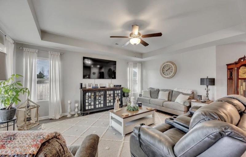Homes for sale in Cullman, AL | 1107 Colonial Drive Southwest, Cullman, AL 35055 | MLS# 21922665