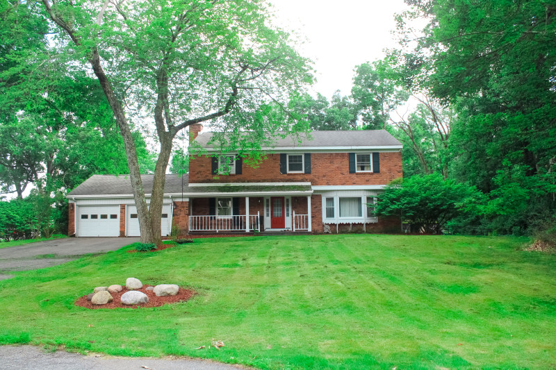 1st image of 1015 Cheyenne Rd, Schenectady, NY 12302 | MLS# 202622741