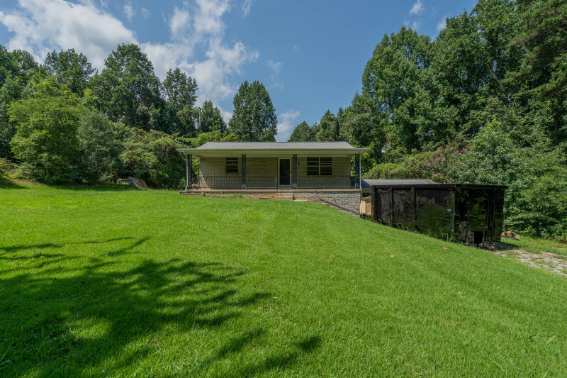 House For Sale at 265 Country Lane, Lenoir City, TN 37771 | MLS# 3529741 | Listing updated on 2026-08-24