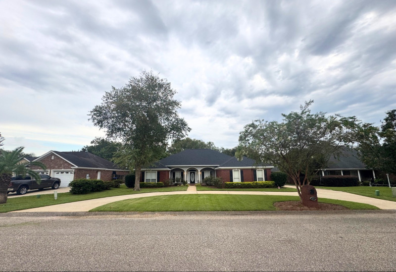 Photo 1 of House For Sale at 9217 Autumn Ct, Mobile, AL 36695 | MLS# 7831238 | Listing updated on 2026-09-07