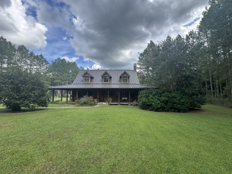 House For Sale at 1190 Charlie Rhodus Road, Osyka, MS 39657 | MLS# 4161399 | Listing updated on 2026-09-01